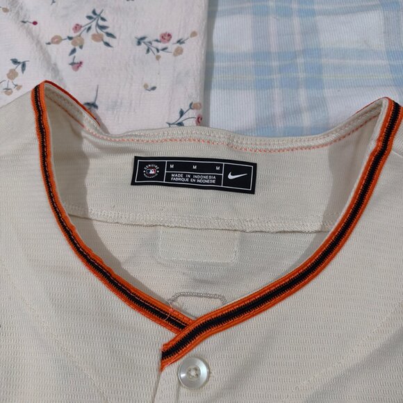 MLB Buster Posey #28 San Francisco Giants Jersey - Picture 4 of 8